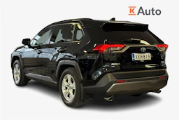 musta Toyota RAV4 2020 kuva 3.
