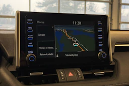 musta Toyota RAV4 2020 kuva 23.