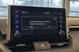 musta Toyota RAV4 2020 kuva 26.