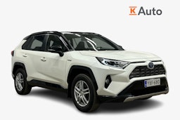 valkoinen Toyota RAV4 2020 kuva 1.