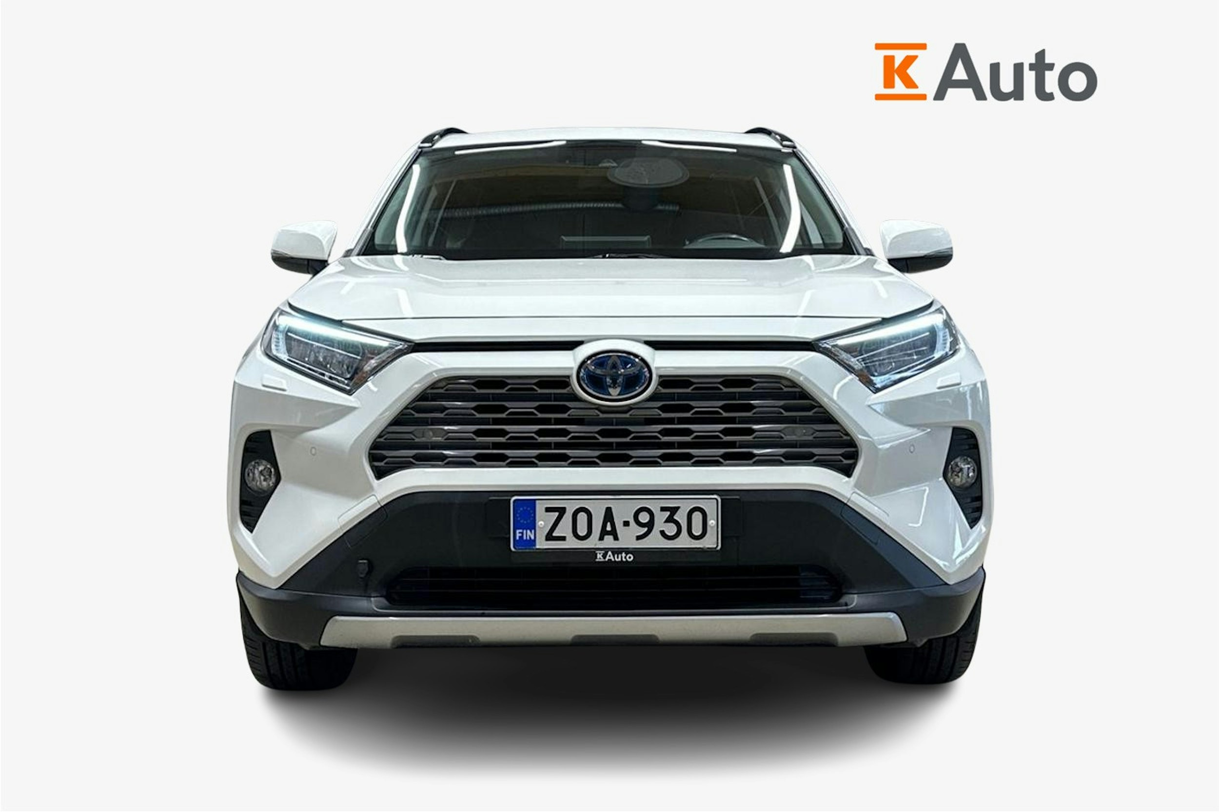 valkoinen Toyota RAV4 2020 kuva 5.