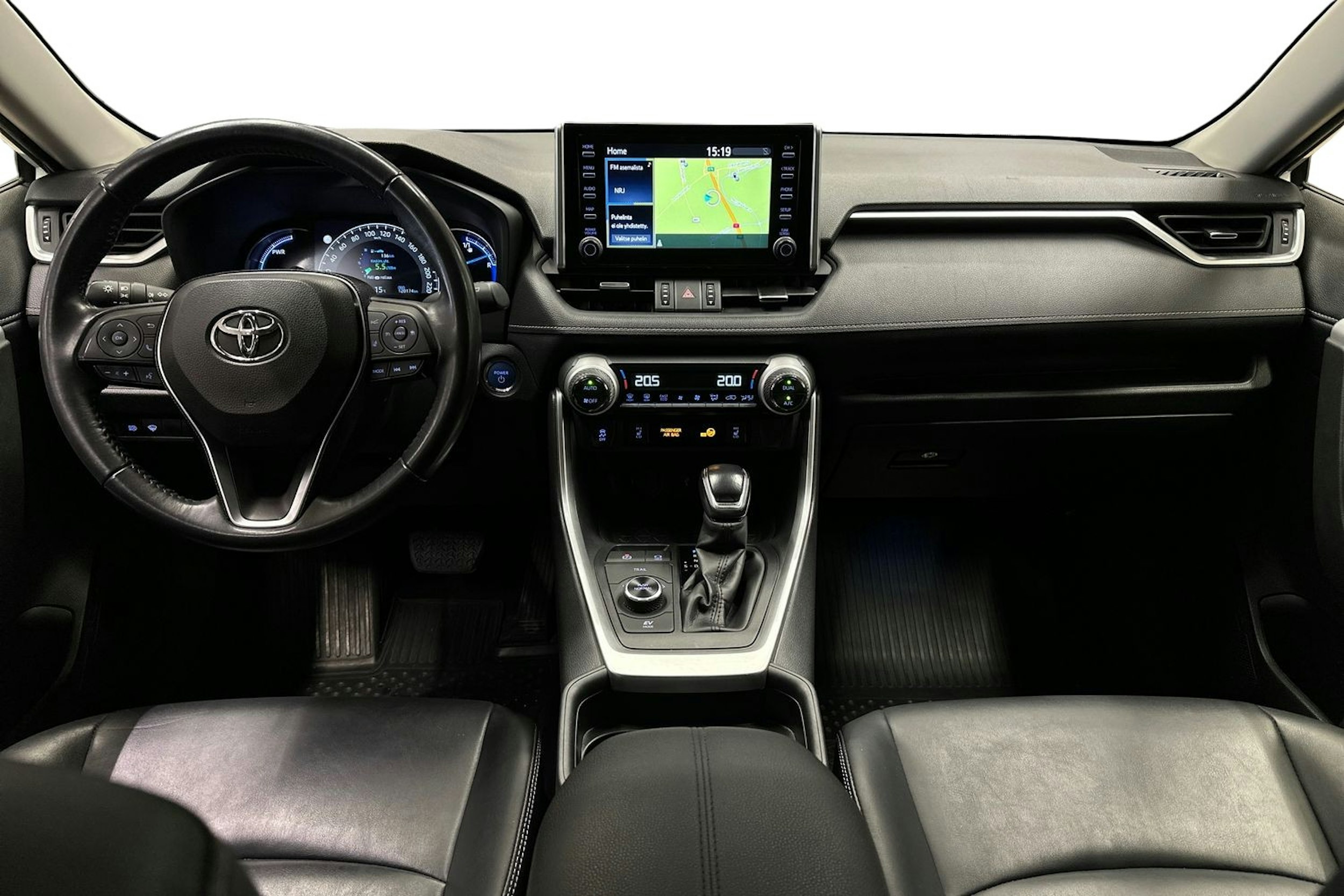 valkoinen Toyota RAV4 2020 kuva 9.
