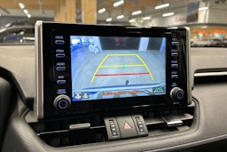 valkoinen Toyota RAV4 2020 kuva 19.