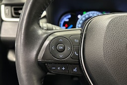 valkoinen Toyota RAV4 2020 kuva 27.