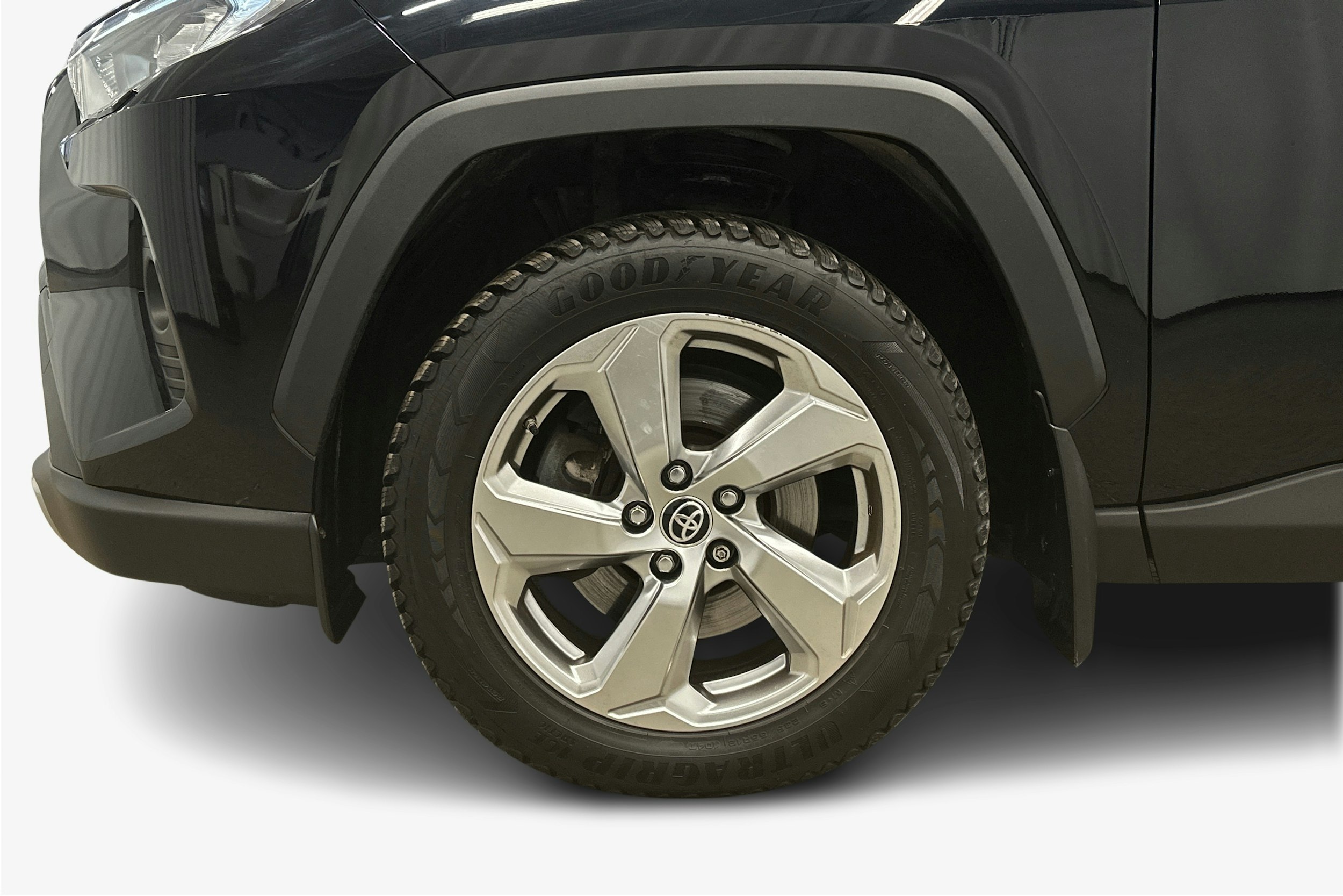 met. musta Toyota RAV4 2021 kuva 11.