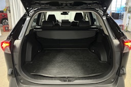 met. musta Toyota RAV4 2021 kuva 14.