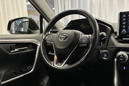 met. musta Toyota RAV4 2021 kuva 17.