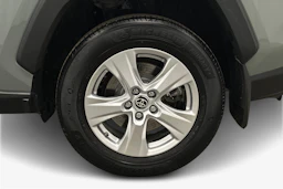 vihreä Toyota RAV4 2021 kuva 9.
