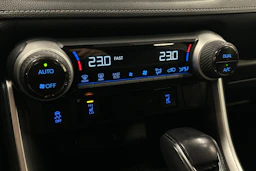 vihreä Toyota RAV4 2021 kuva 23.