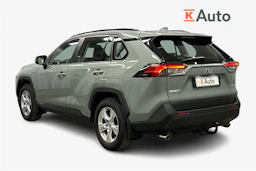 harmaa Toyota RAV4 2021 kuva 2.
