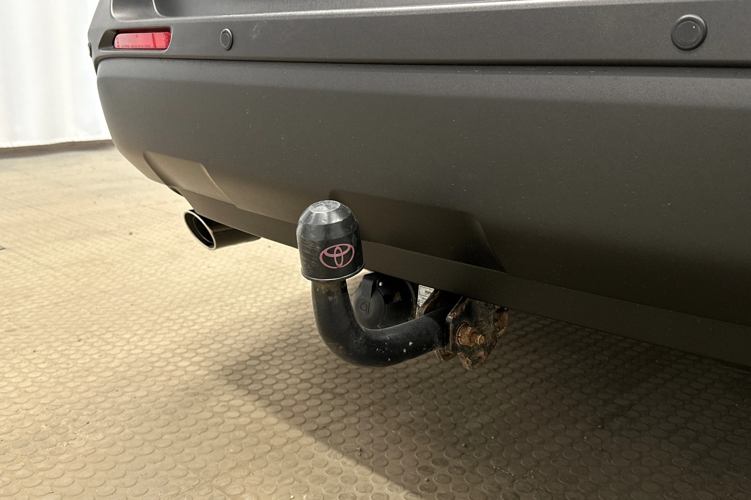 vihreä Toyota RAV4 2021 kuva 12.