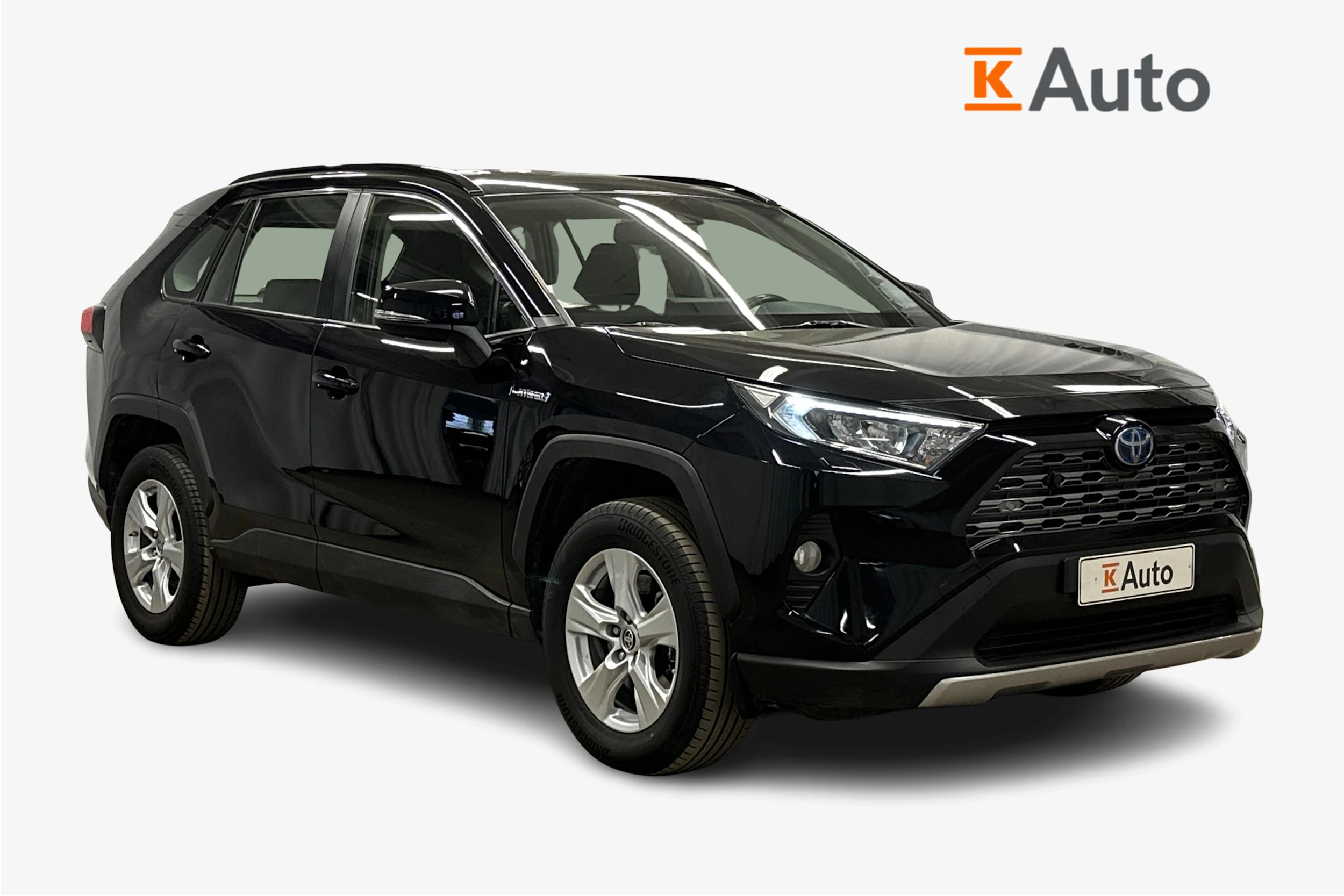 musta Toyota RAV4 2021 kuva 1.