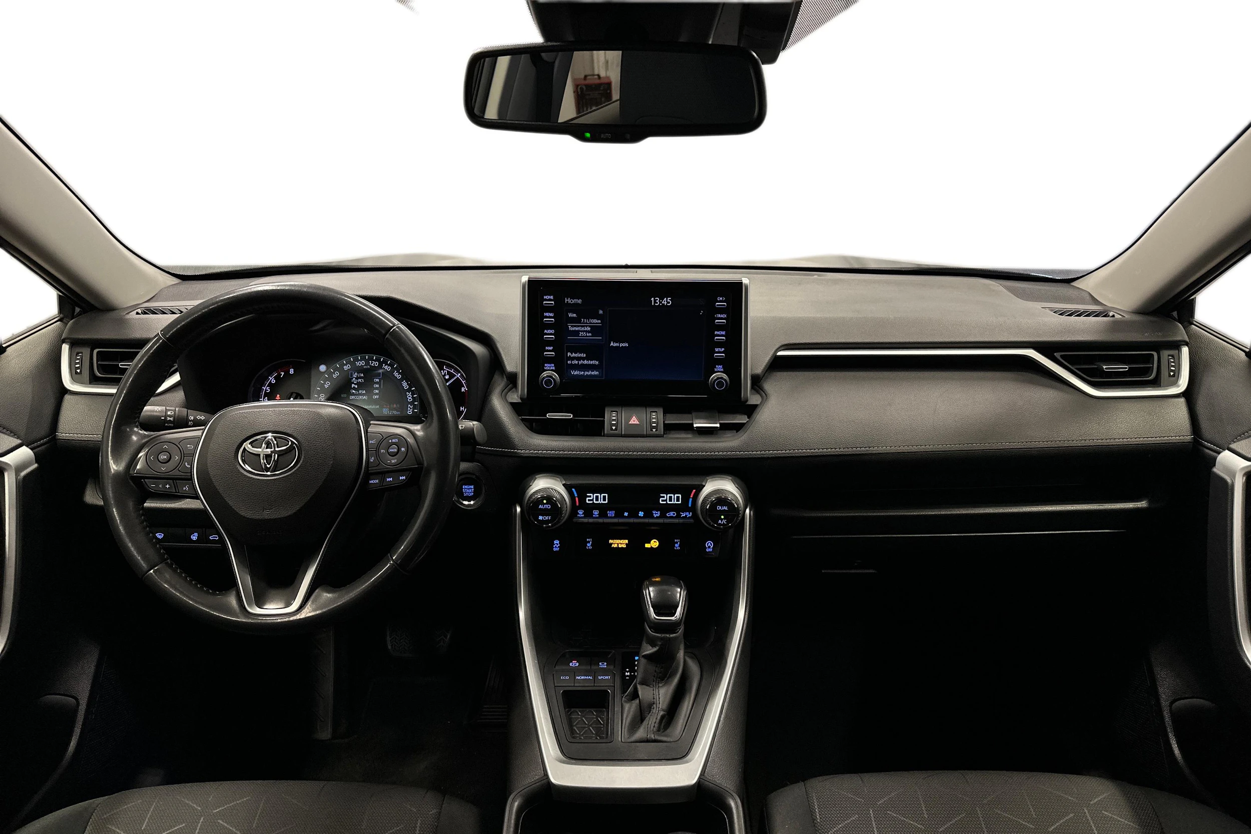 musta Toyota RAV4 2021 kuva 7.