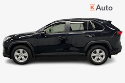 musta Toyota RAV4 2021 kuva 5.