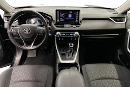 musta Toyota RAV4 2021 kuva 7.