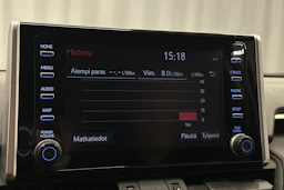 musta Toyota RAV4 2021 kuva 22.