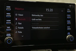 musta Toyota RAV4 2021 kuva 23.
