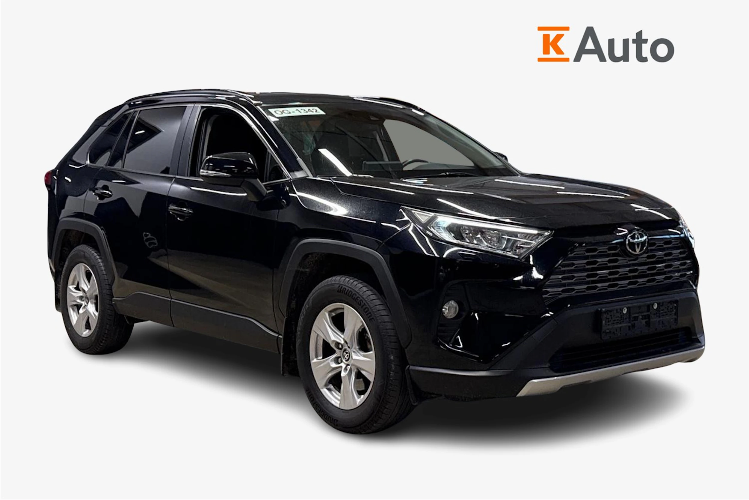 musta Toyota RAV4 2022 kuva 1.