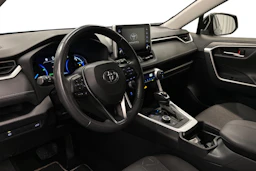 harmaa Toyota RAV4 2021 kuva 8.