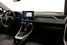 harmaa Toyota RAV4 2021 kuva 9.