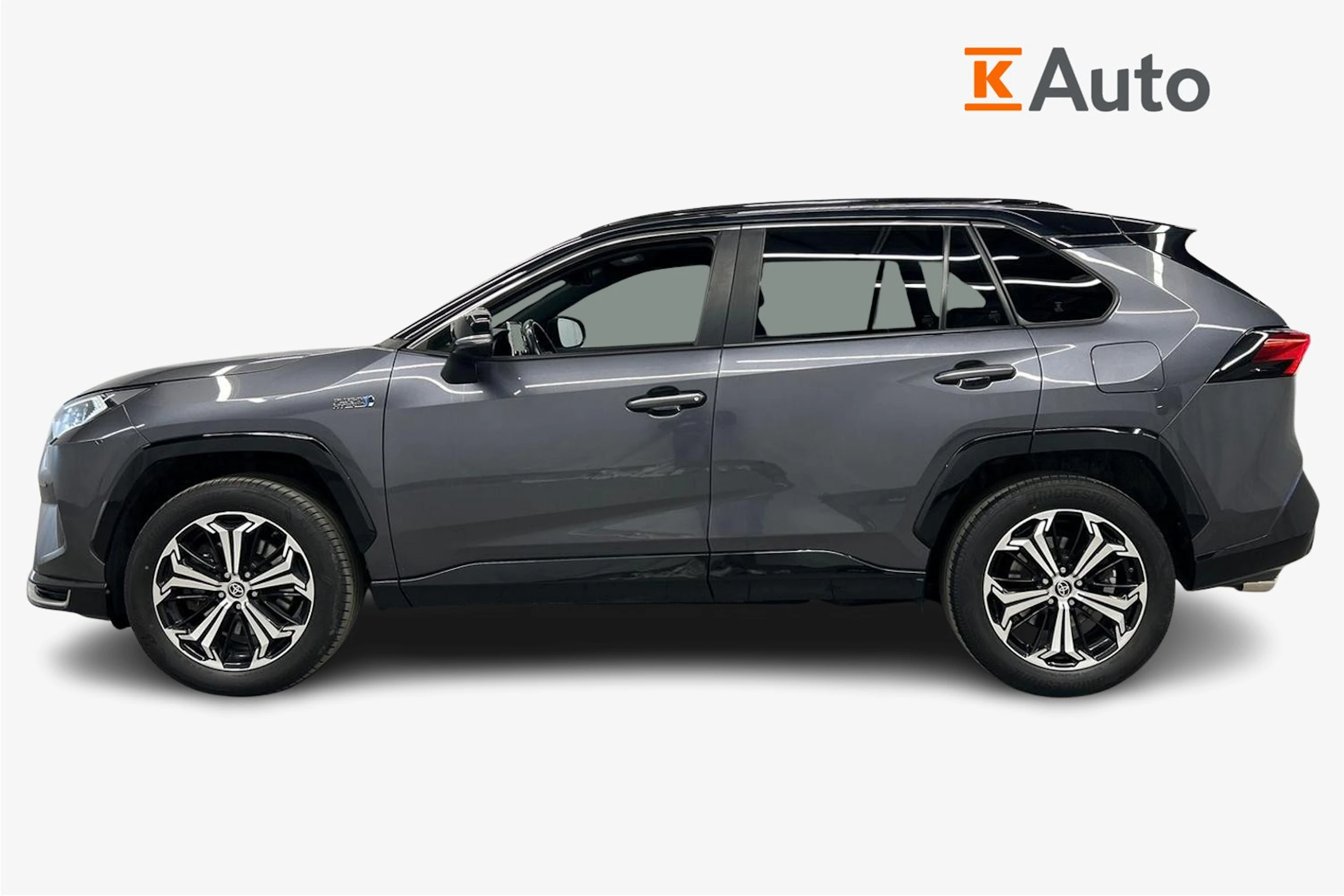 harmaa Toyota RAV4 Plug-in 2021 kuva 7.