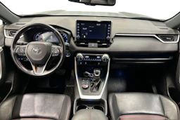 harmaa Toyota RAV4 Plug-in 2021 kuva 9.