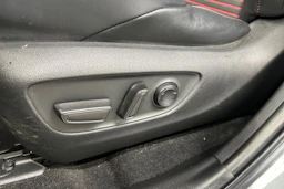 harmaa Toyota RAV4 Plug-in 2021 kuva 21.