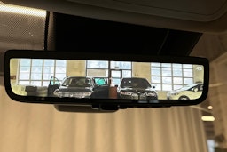 valkoinen Toyota RAV4 2021 kuva 23.