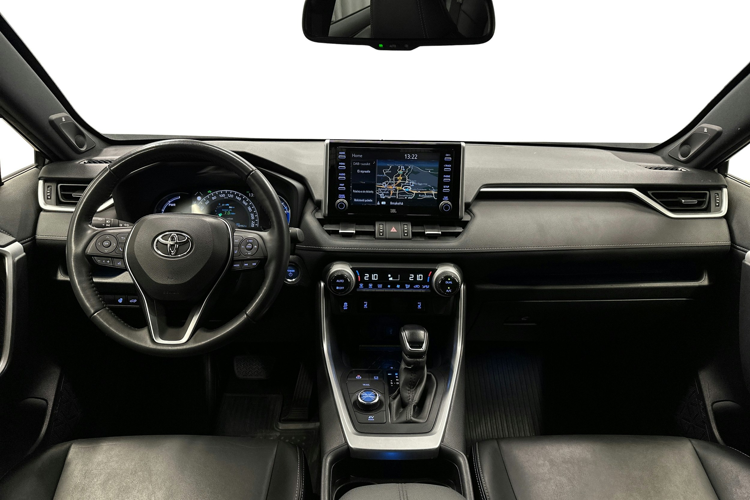 musta Toyota RAV4 2021 kuva 9.