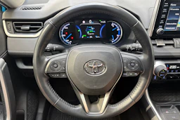Sininen Toyota RAV4 2021 kuva 19.