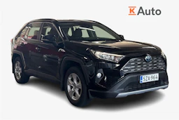 musta Toyota RAV4 2021 kuva 1.