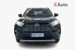 Musta Toyota RAV4 2021 kuva 4.