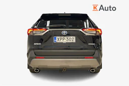 Musta Toyota RAV4 2021 kuva 3.