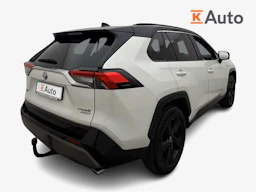 valkoinen Toyota RAV4 2022 kuva 4.
