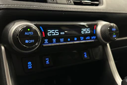 Toyota RAV4 2022 kuva 20.