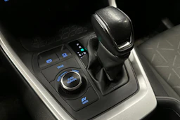 Toyota RAV4 2022 kuva 21.