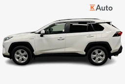 valkoinen Toyota RAV4 2022 kuva 5.