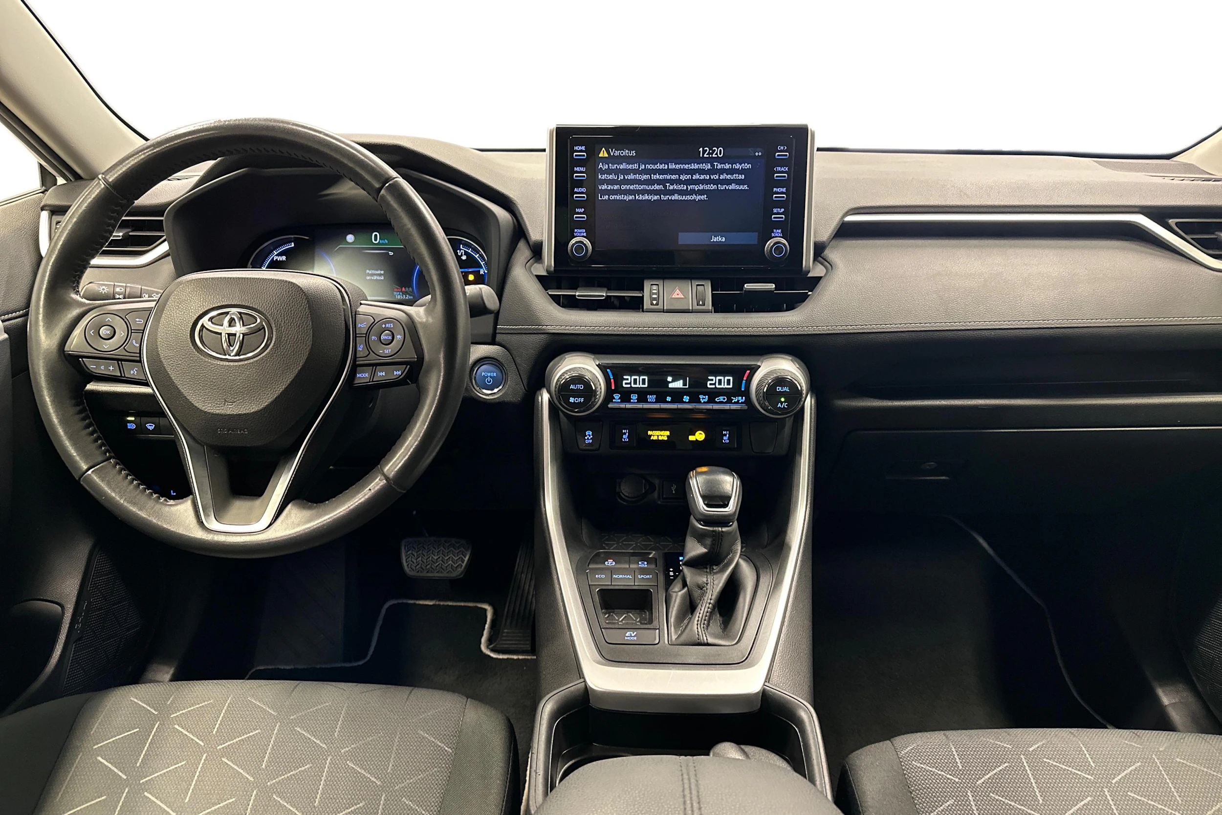 valkoinen Toyota RAV4 2022 kuva 7.