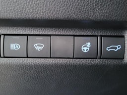 harmaa Toyota RAV4 2022 kuva 10.