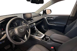 Toyota RAV4 2022 kuva 6.