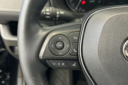 Toyota RAV4 2022 kuva 17.