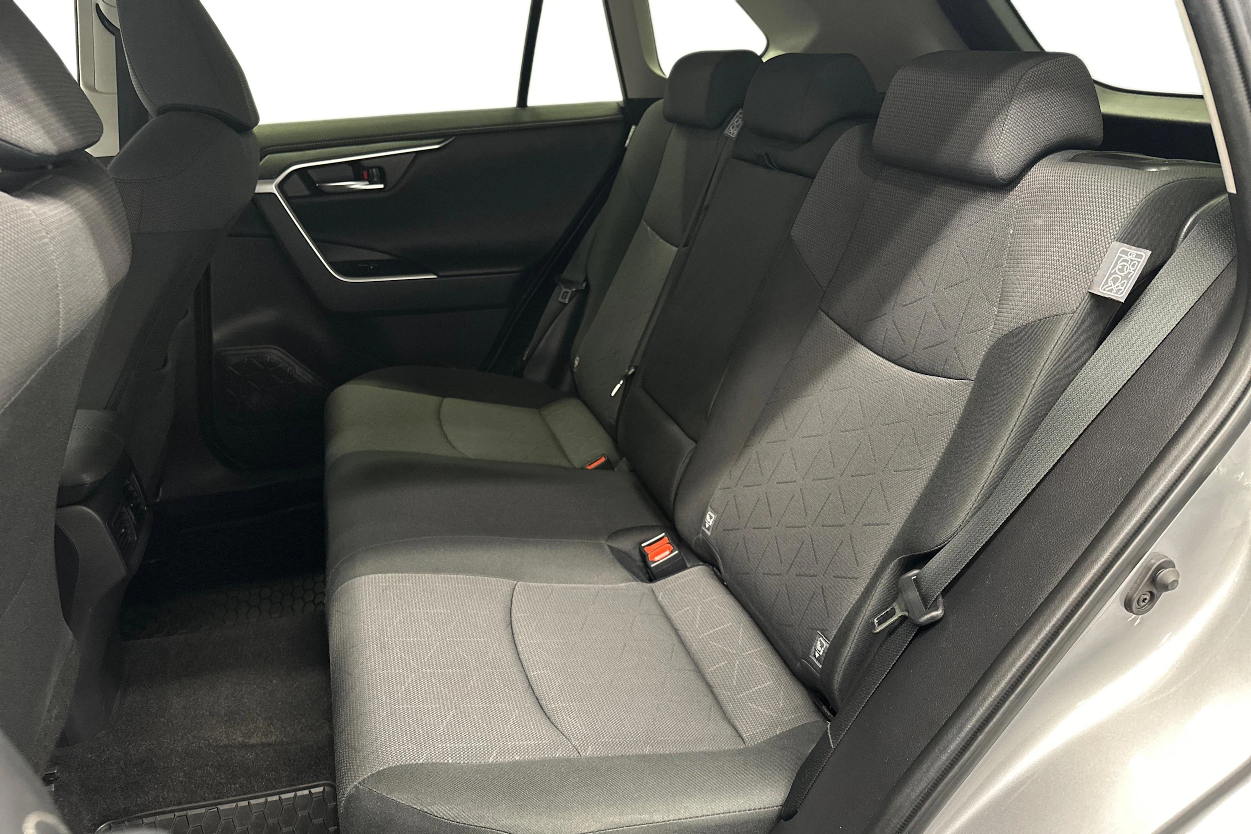 hopea Toyota RAV4 2022 kuva 11.