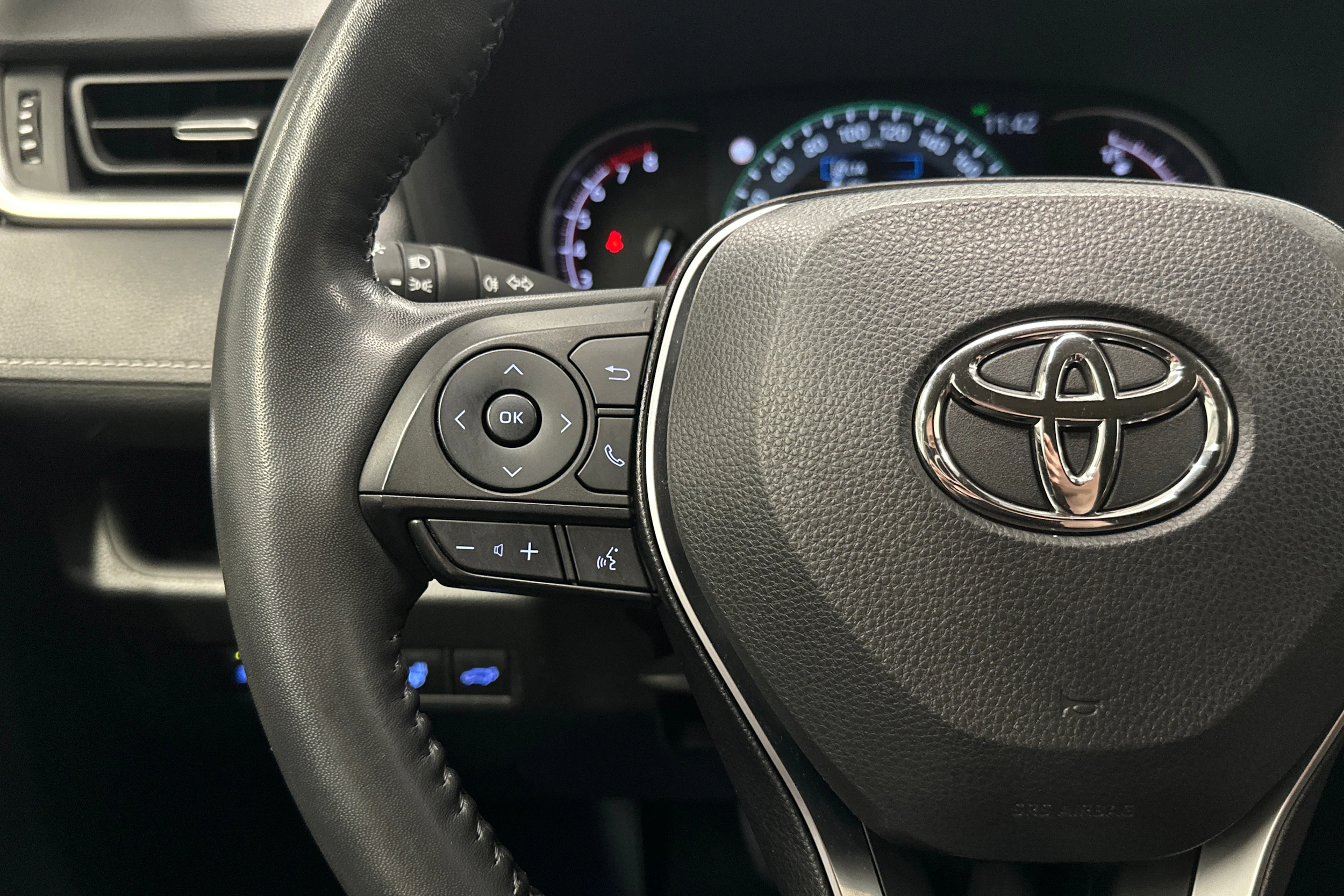 hopea Toyota RAV4 2022 kuva 15.