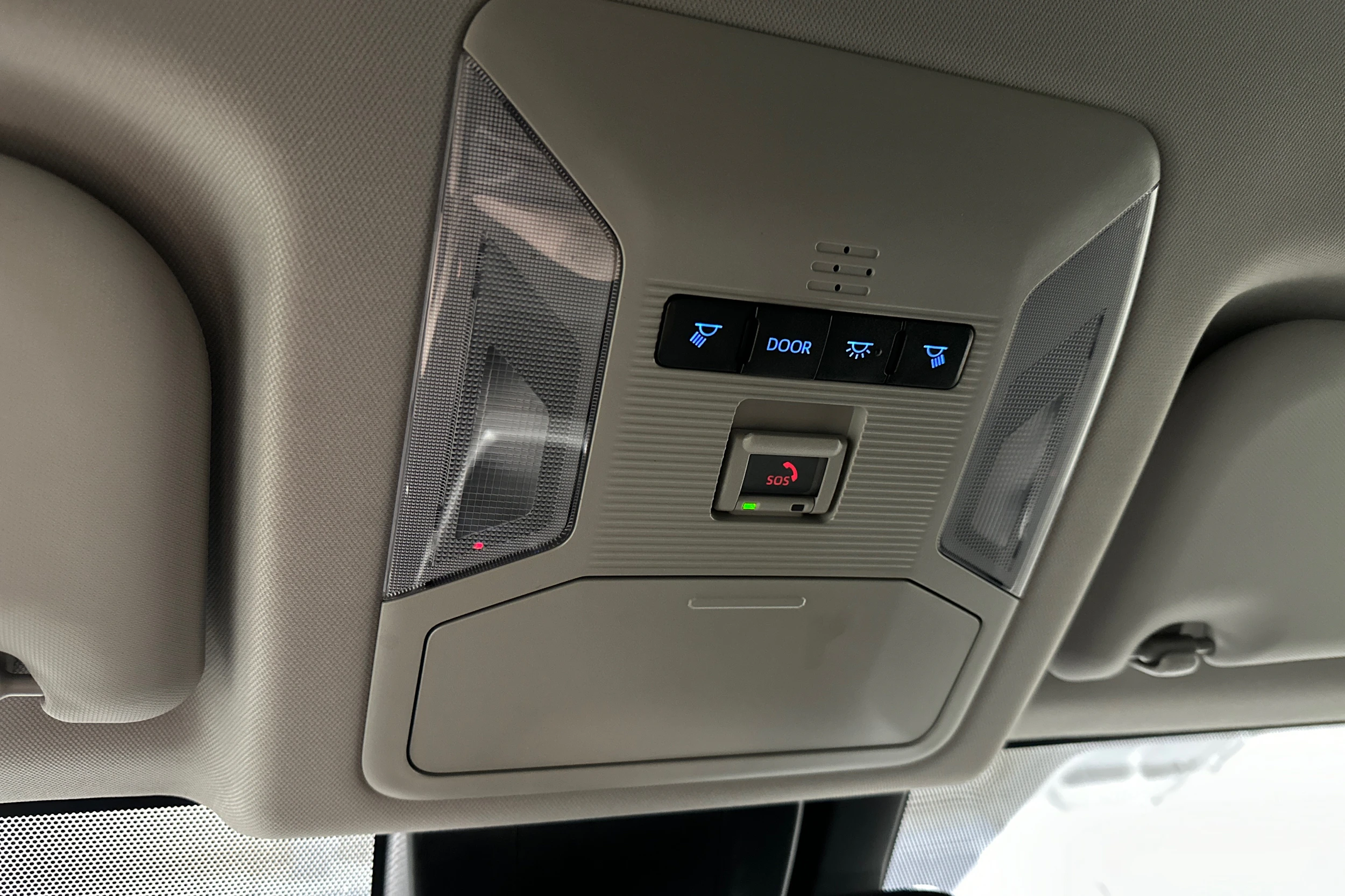 hopea Toyota RAV4 2022 kuva 28.