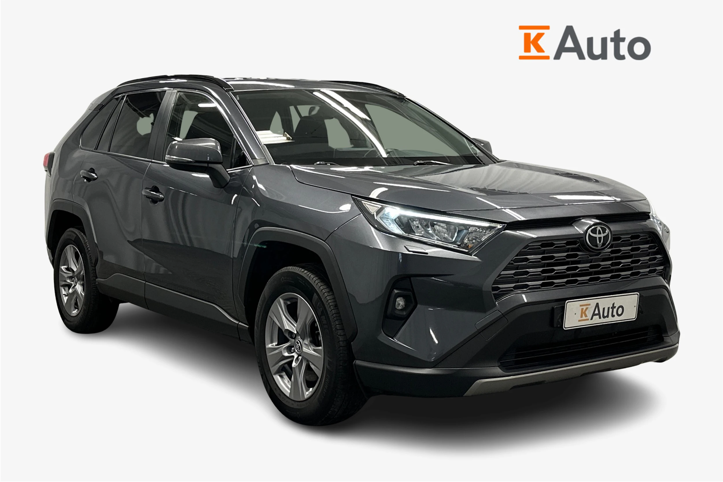 harmaa Toyota RAV4 2022 kuva 1.