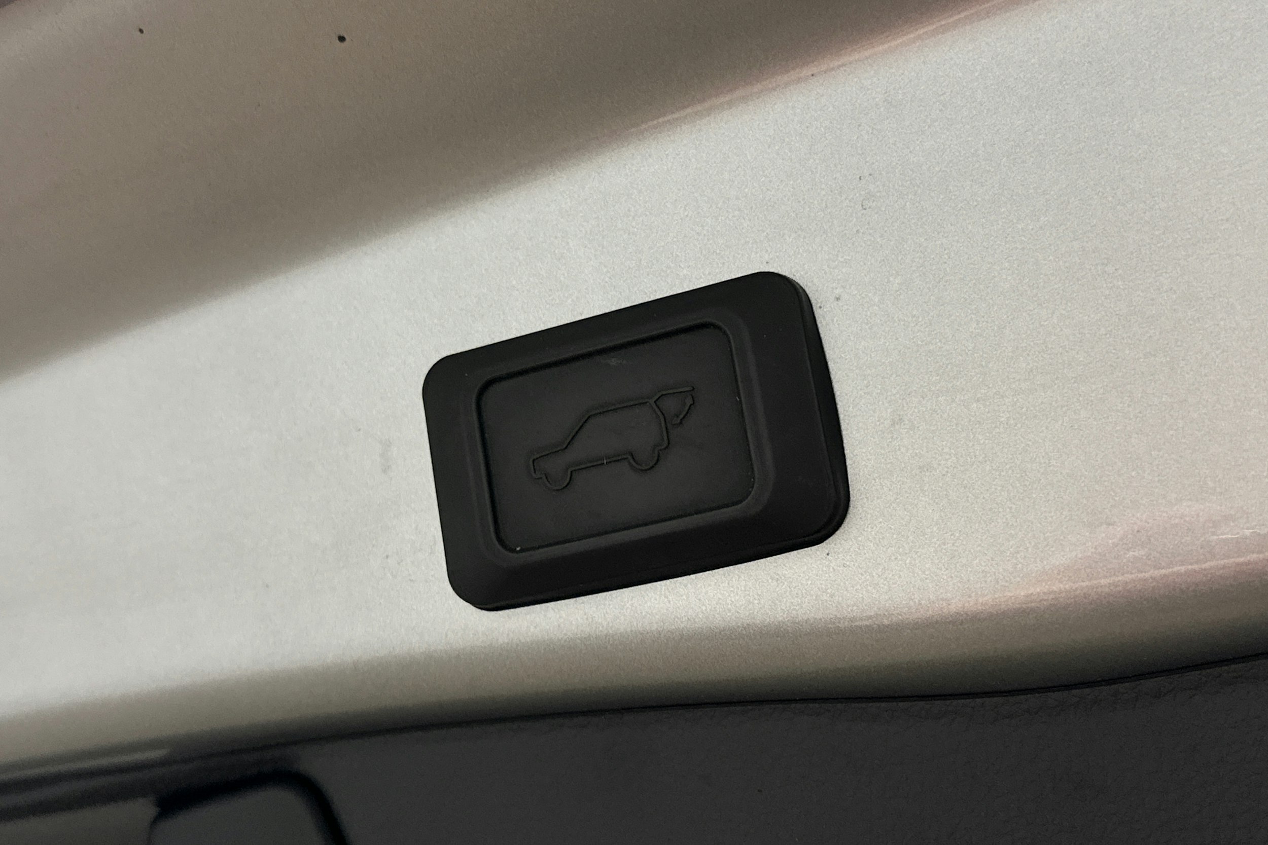 hopea Toyota RAV4 2022 kuva 12.