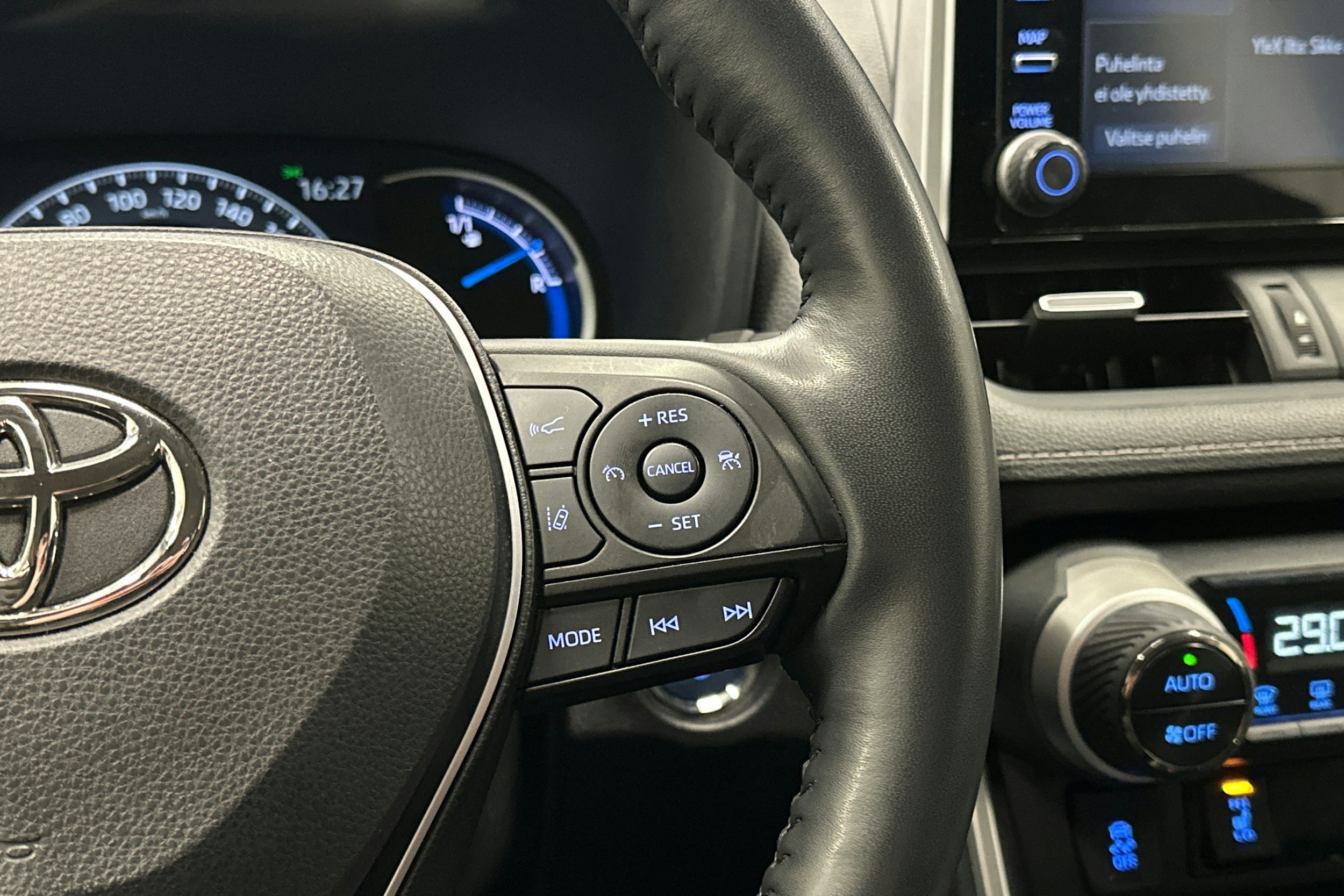 hopea Toyota RAV4 2022 kuva 16.