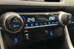 hopea Toyota RAV4 2022 kuva 20.