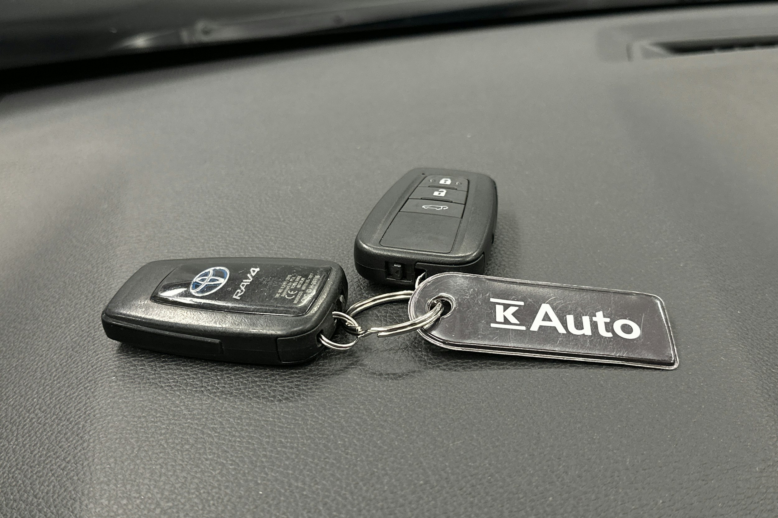 hopea Toyota RAV4 2022 kuva 22.