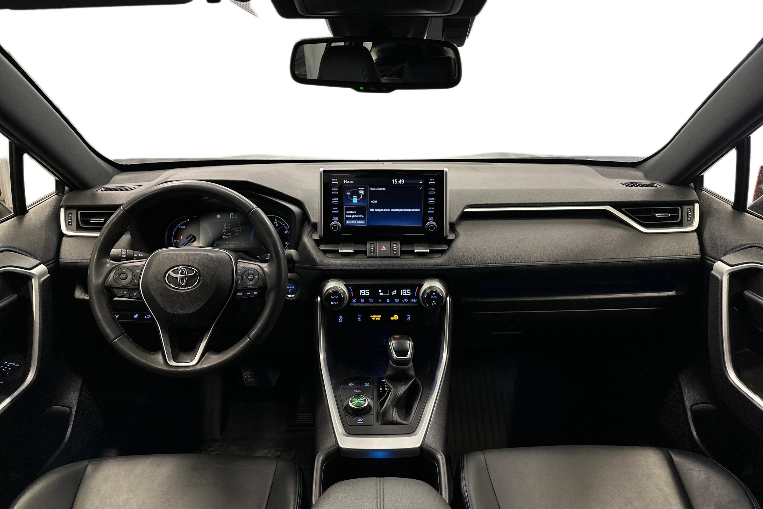 harmaa Toyota RAV4 2022 kuva 7.